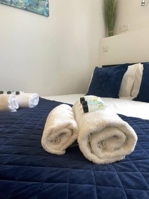 The Snug - City Centre Studio Йорк Экстерьер фото